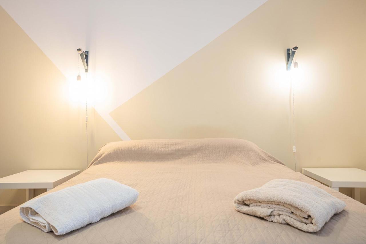 Nuovo Appartamento Beige Бари Экстерьер фото