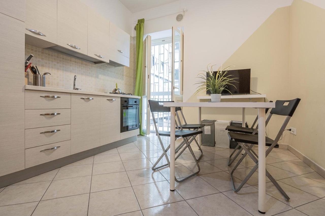 Nuovo Appartamento Beige Бари Экстерьер фото