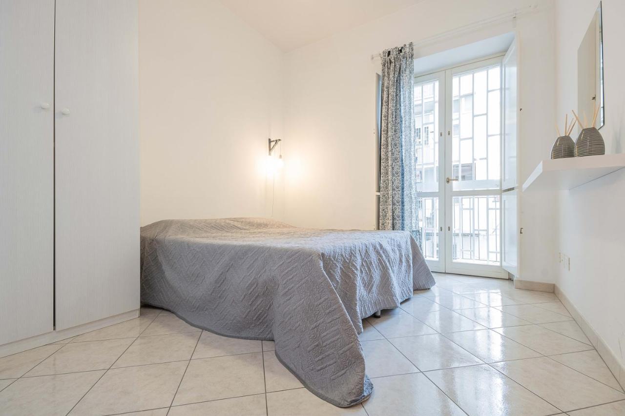 Nuovo Appartamento Beige Бари Экстерьер фото